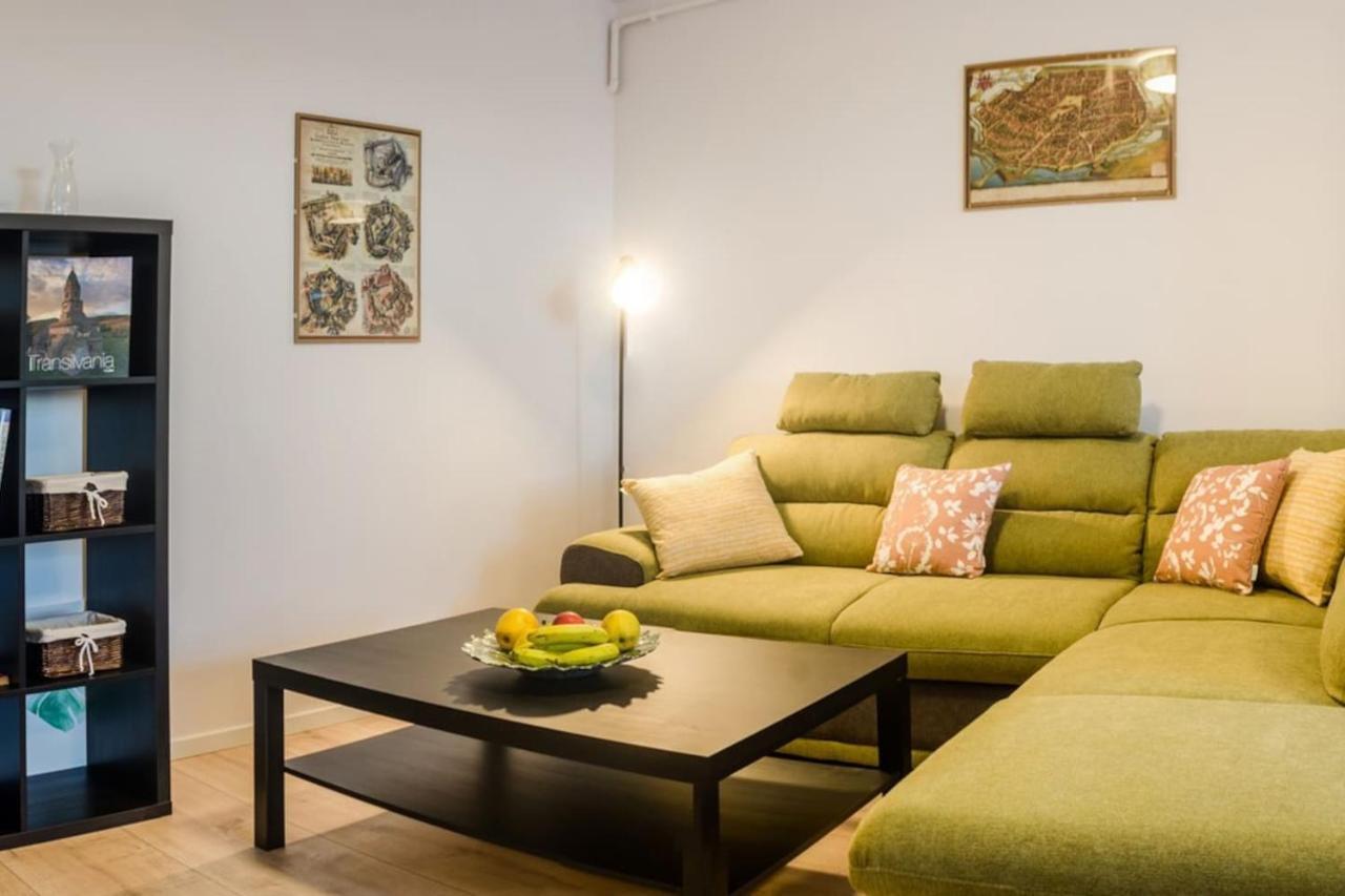 Paul'S Place. New Rooftop Apartment In Downtown Sibiu Eksteriør bilde